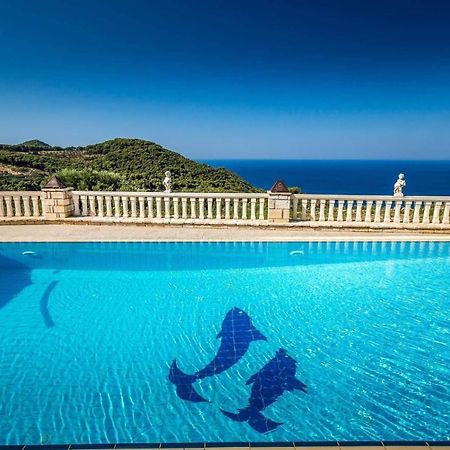 Keri Me Away - Argo'S Summer Poolside Retreats Villa Luaran gambar