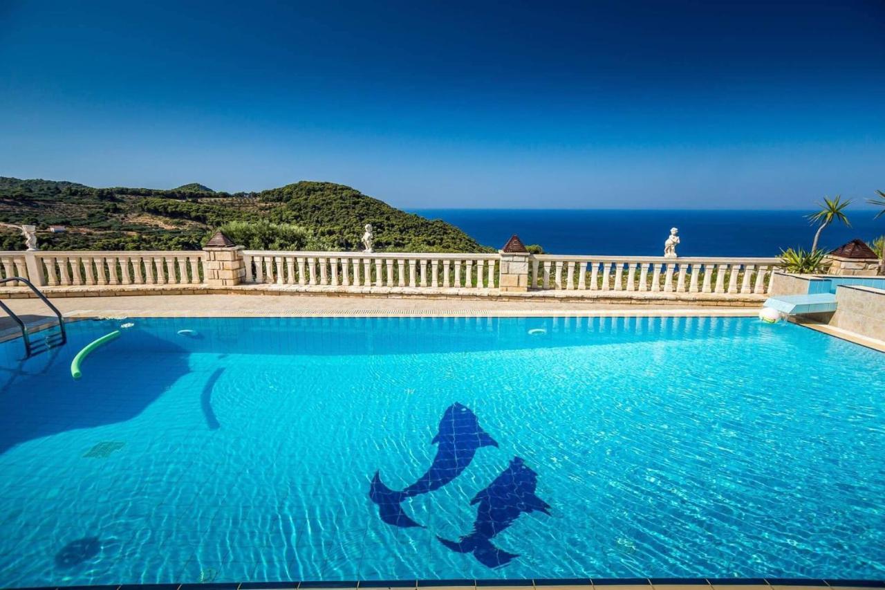 Keri Me Away - Argo'S Summer Poolside Retreats Villa Luaran gambar